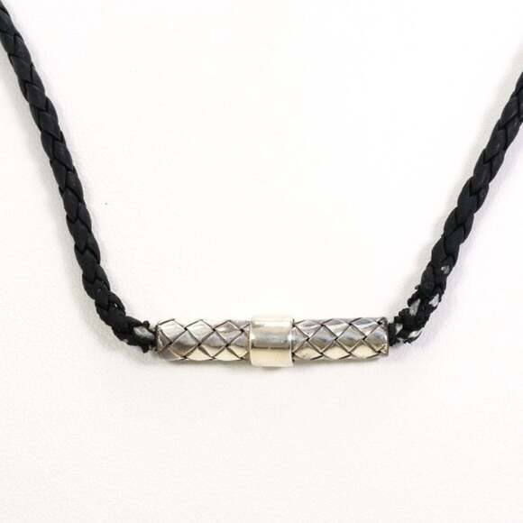 Bottega Veneta Intrecciato Circle Silver Leather Necklace Total weight approx... - Picture 6 of 9